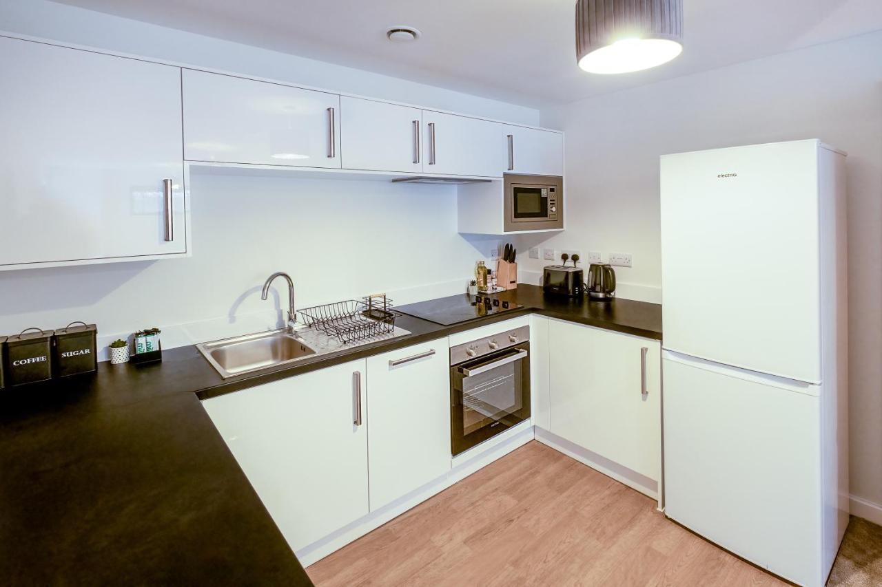 Luton Modern Serviced Accommodation For Contractors, Relocators, Professionals, Tourists And Students - Akugi Homes Exterior foto